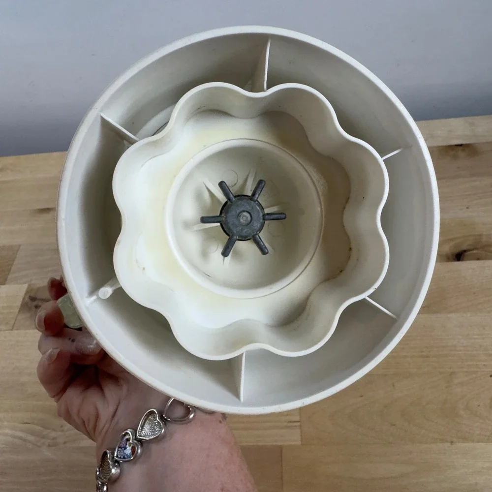 KitchenAid KSB5WH3 Blender Pitcher Glass Jar Lid Blade Base White Replacement